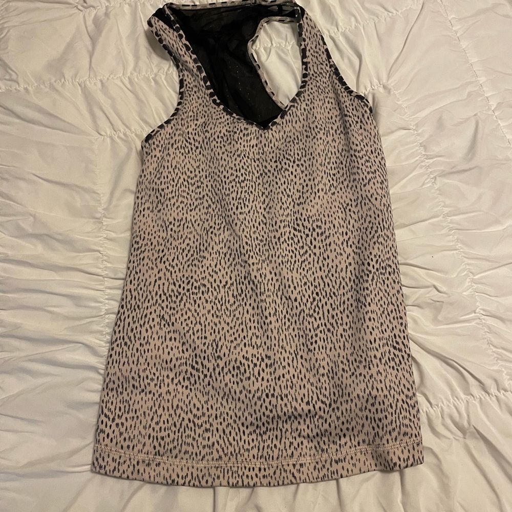 Lululemon workout tank top